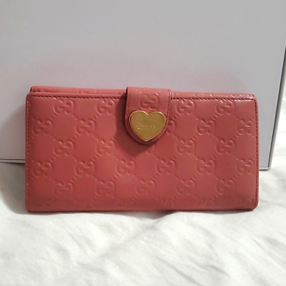 GUCCI Guccissima GG Embossed Pattern Pink Leather Long Wallet